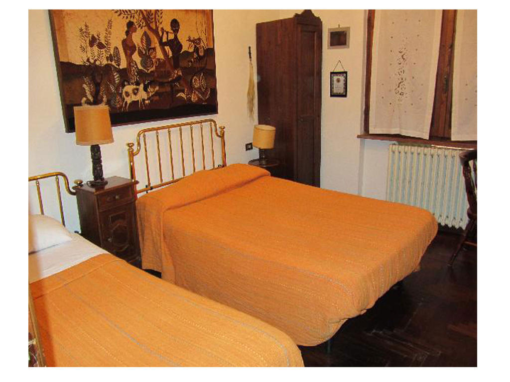 Le Acacie Felici Guest House Terni Exterior photo